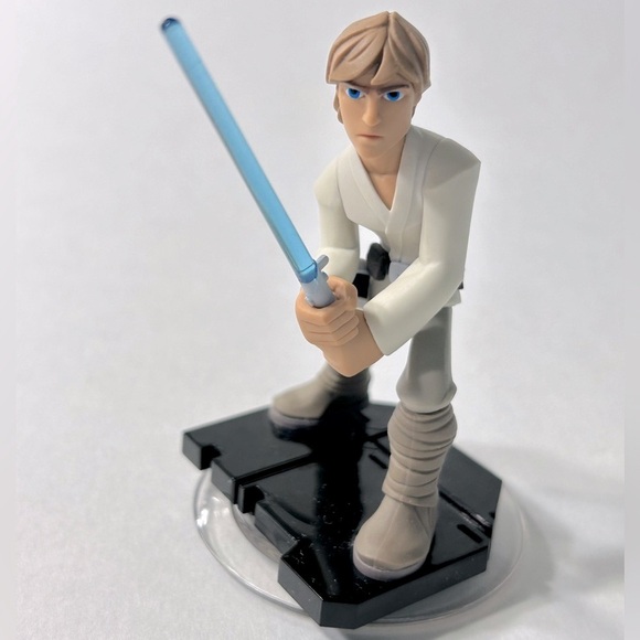 Disney Infinity 3.0 x Star Wars - Luke ✨ Buy 4 $14 Figures Get TWO $14s FREE - Picture 1 of 4